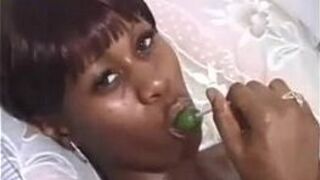 Black Girl Touches Her Self - porn video