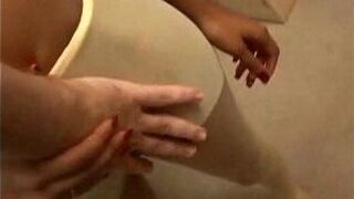 Hot Black chick wants sex teases with tits - porn video