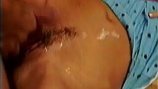 Kinky ho getting her pussy fucked - porn video