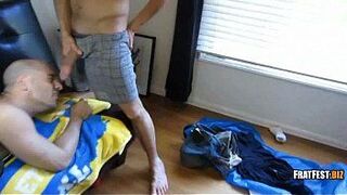 Sucking Dick In The Apartment Room - porn video