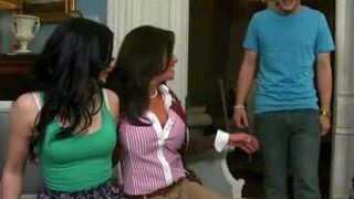 Slutty stepmom Veronica Avluv with big boobs fucking with horny teens - porn video